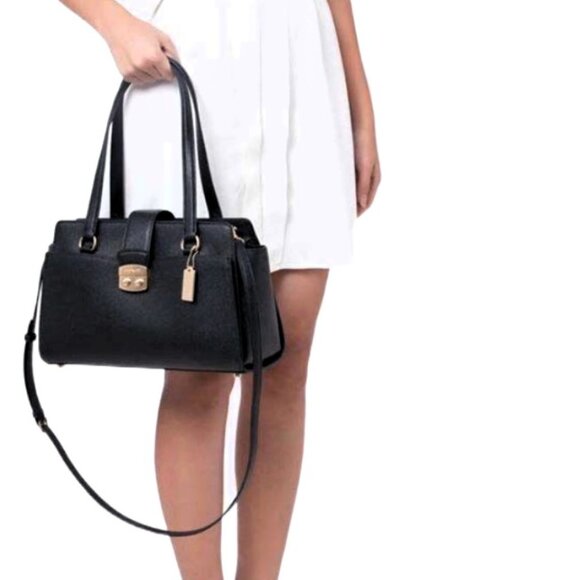 Vintage Coach Avary Carryall in Black Crossgrain Leather with Gold-Tone Hardware - Picture 9 of 16